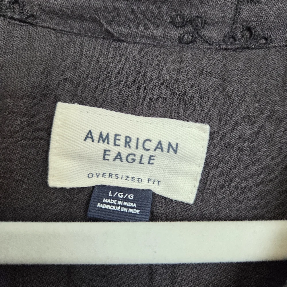 American Eagle Outfitters Black Eyelet Button-Down Shirt - Picture 4 of 4